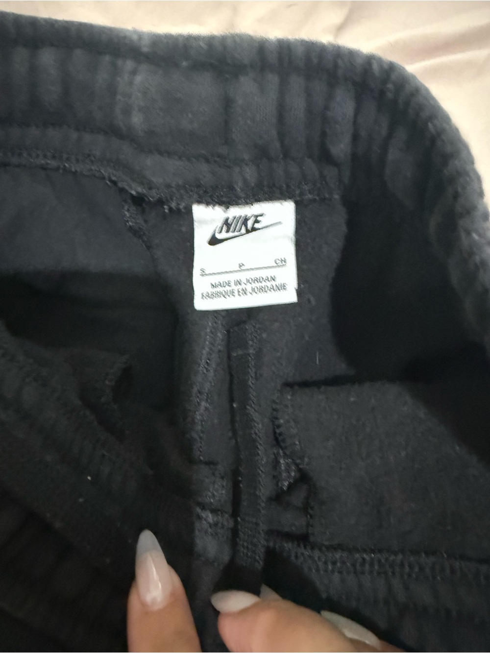 Nike women’s sweats size small - Picture 2 of 2